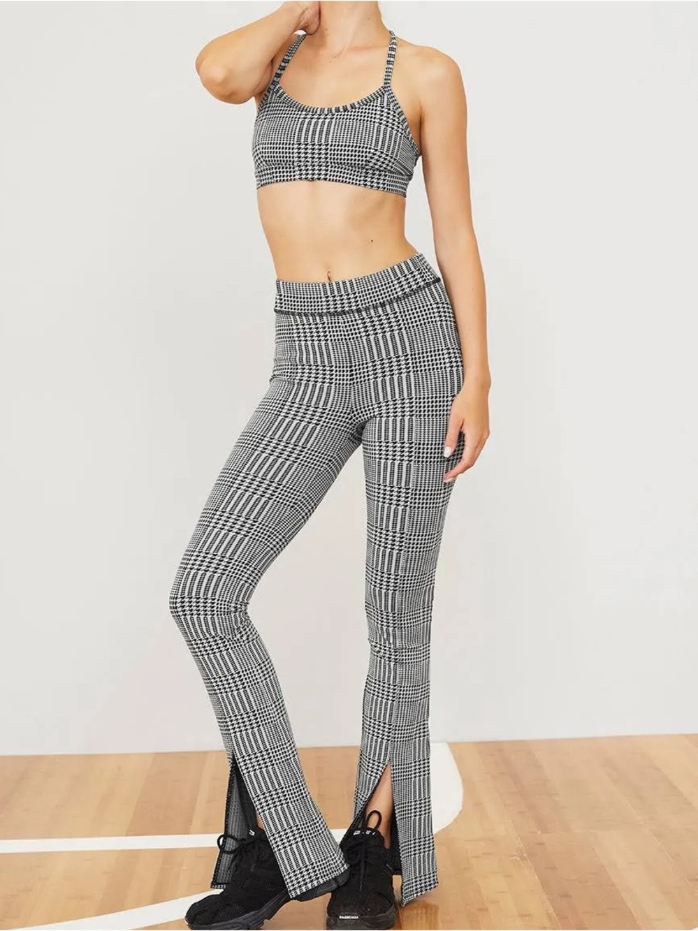 NWOT Alo Yoga Jacquard Gratitude Sports Bra & Split Hem Leggings Set